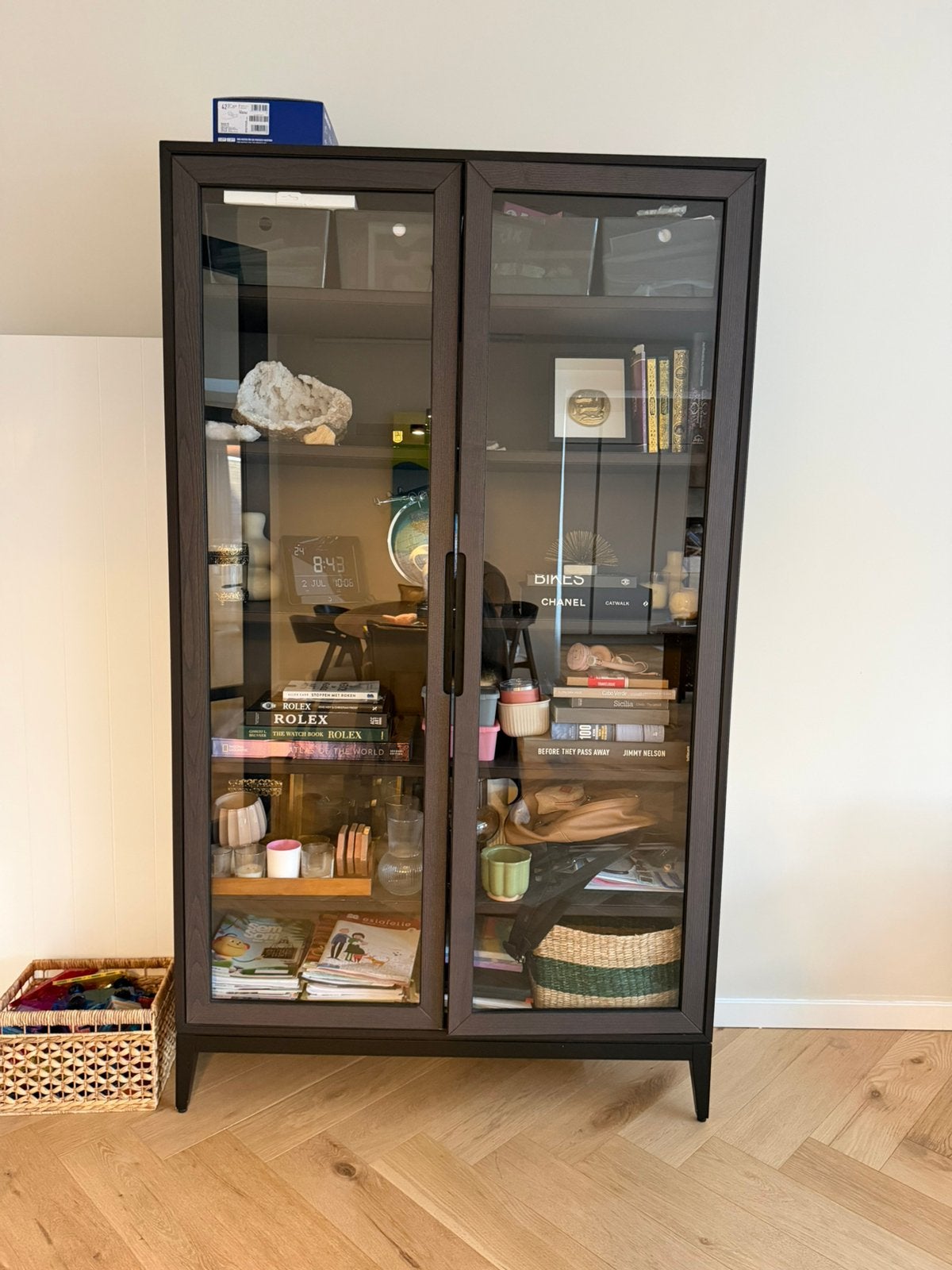 VITRINEKAST/BOEKENKAST IKEA, Huis en Inrichting, Kasten | Vitrinekasten, Ophalen, 50 tot 100 cm, Zo goed als nieuw, 150 tot 200 cm