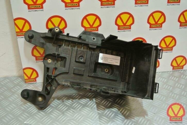 vw golf 6 touran passat cc skoda seat accubak 1k0915333