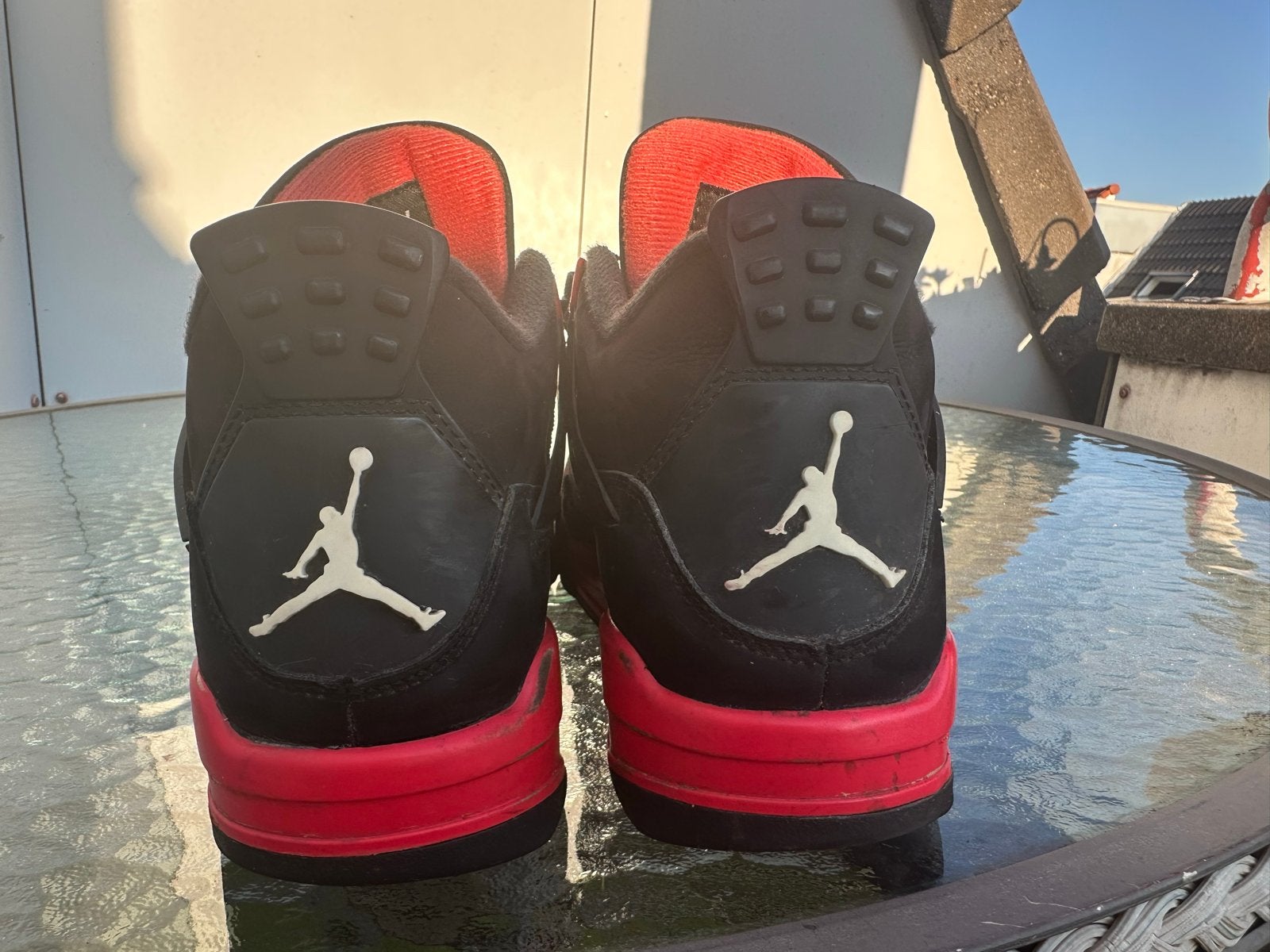 Jordan 4 Red Thunder - Maat 41 en 42, Kleding | Heren, Schoenen, Ophalen, Gedragen, Zwart, Sneakers of Gympen