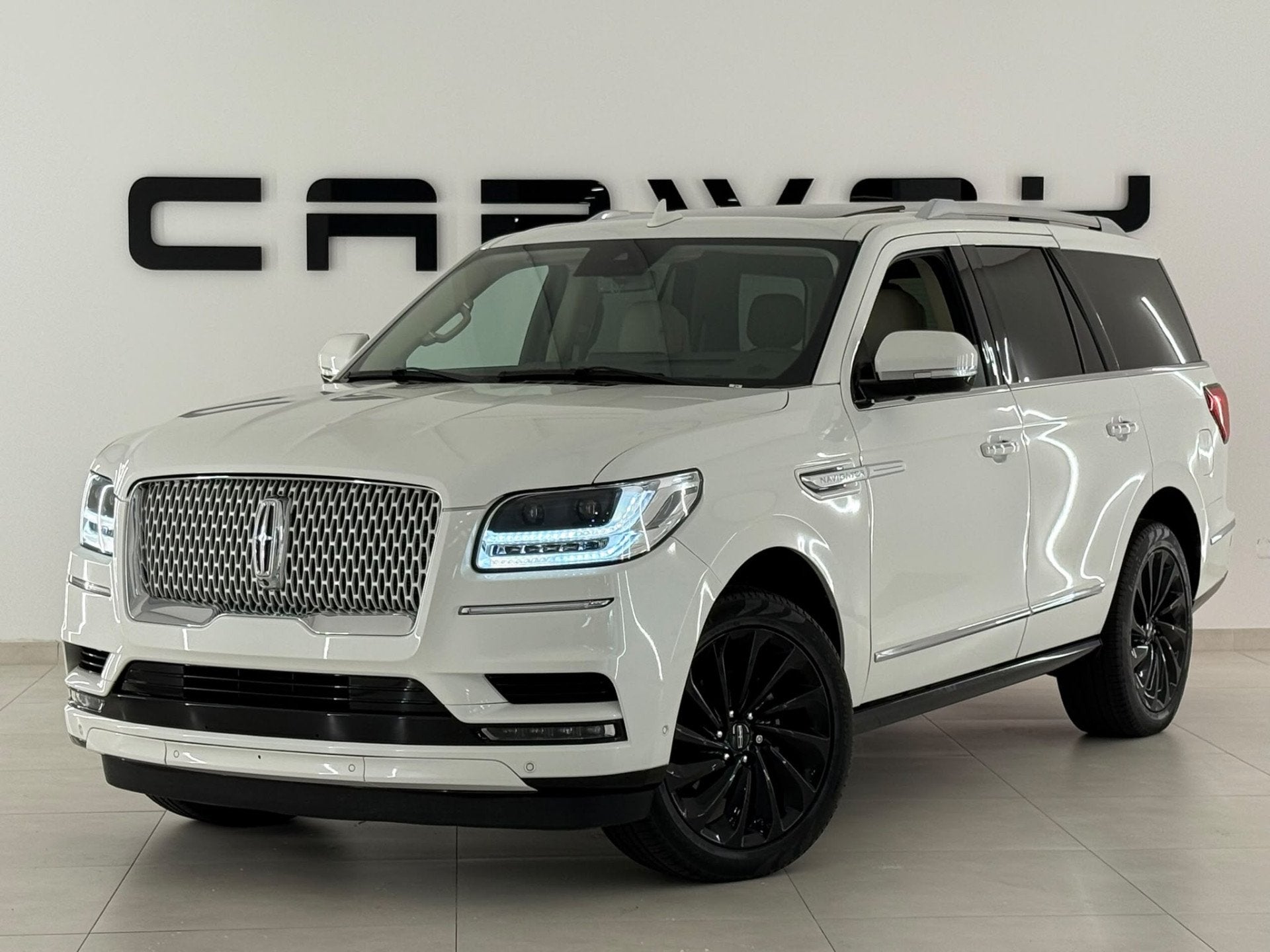 Lincoln Navigator Reserve FULL SPEC NL KENT. (bj 2020), Auto's, Lincoln, Automaat, Gebruikt, Beige, 7 stoelen