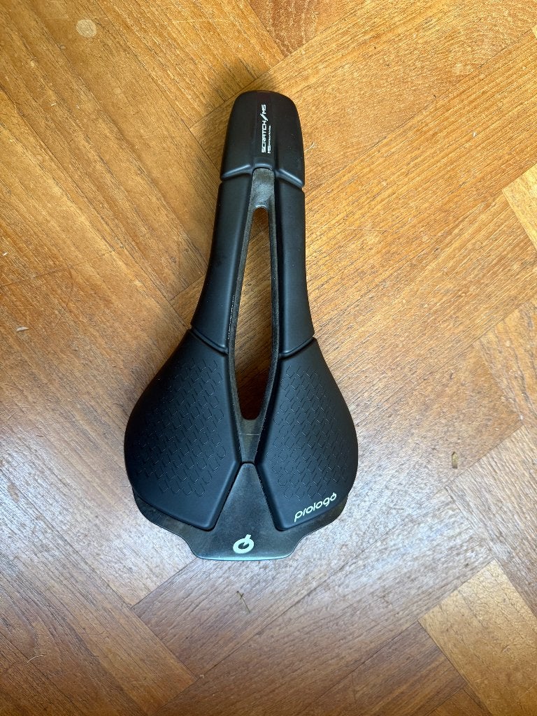 Zadel Prologo scratch m5, Fietsen en Brommers, Fietsonderdelen, Ophalen of Verzenden, Zo goed als nieuw, Prologo, Zadel
