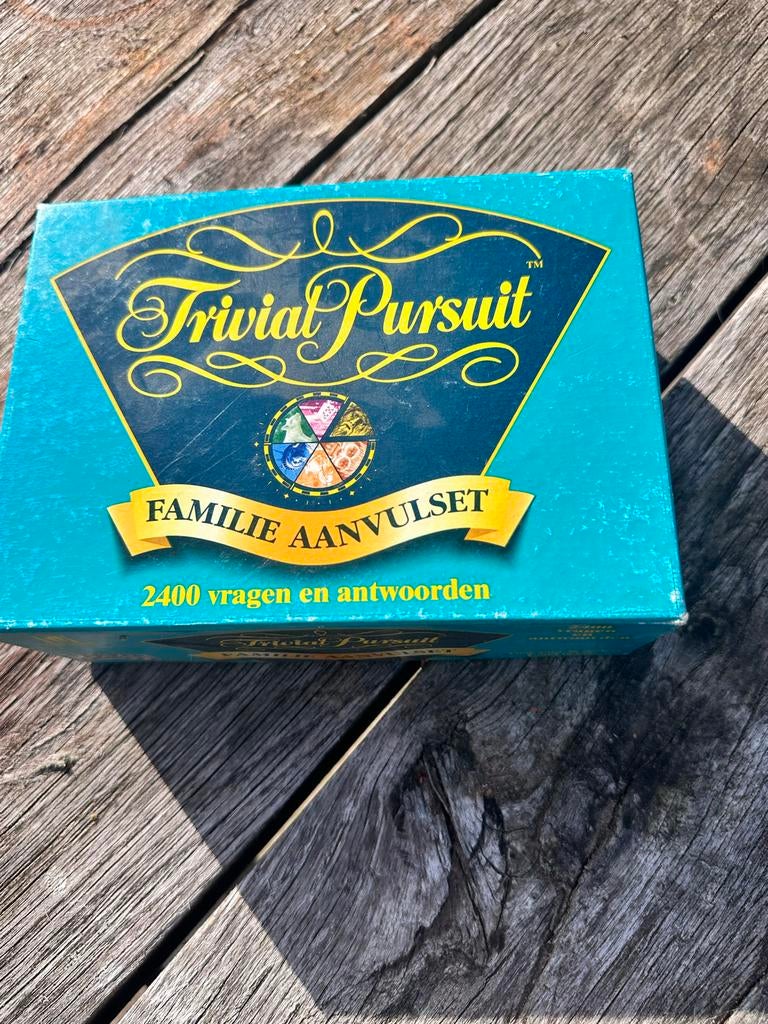 Trivial Pursuit Familie Aanvulset, Hobby en Vrije tijd, Gezelschapsspellen | Bordspellen, Ophalen, Gebruikt