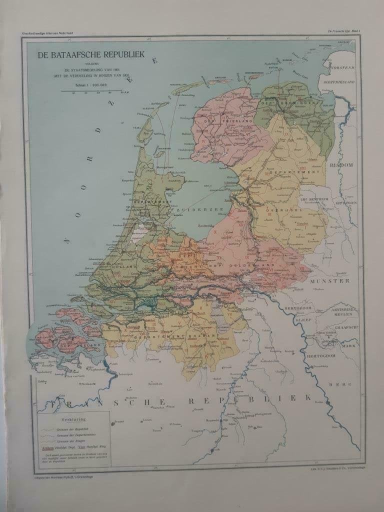 B090/ Plattegrond Bataafsche Republiek in 1803. Litho 1926, Ophalen of Verzenden