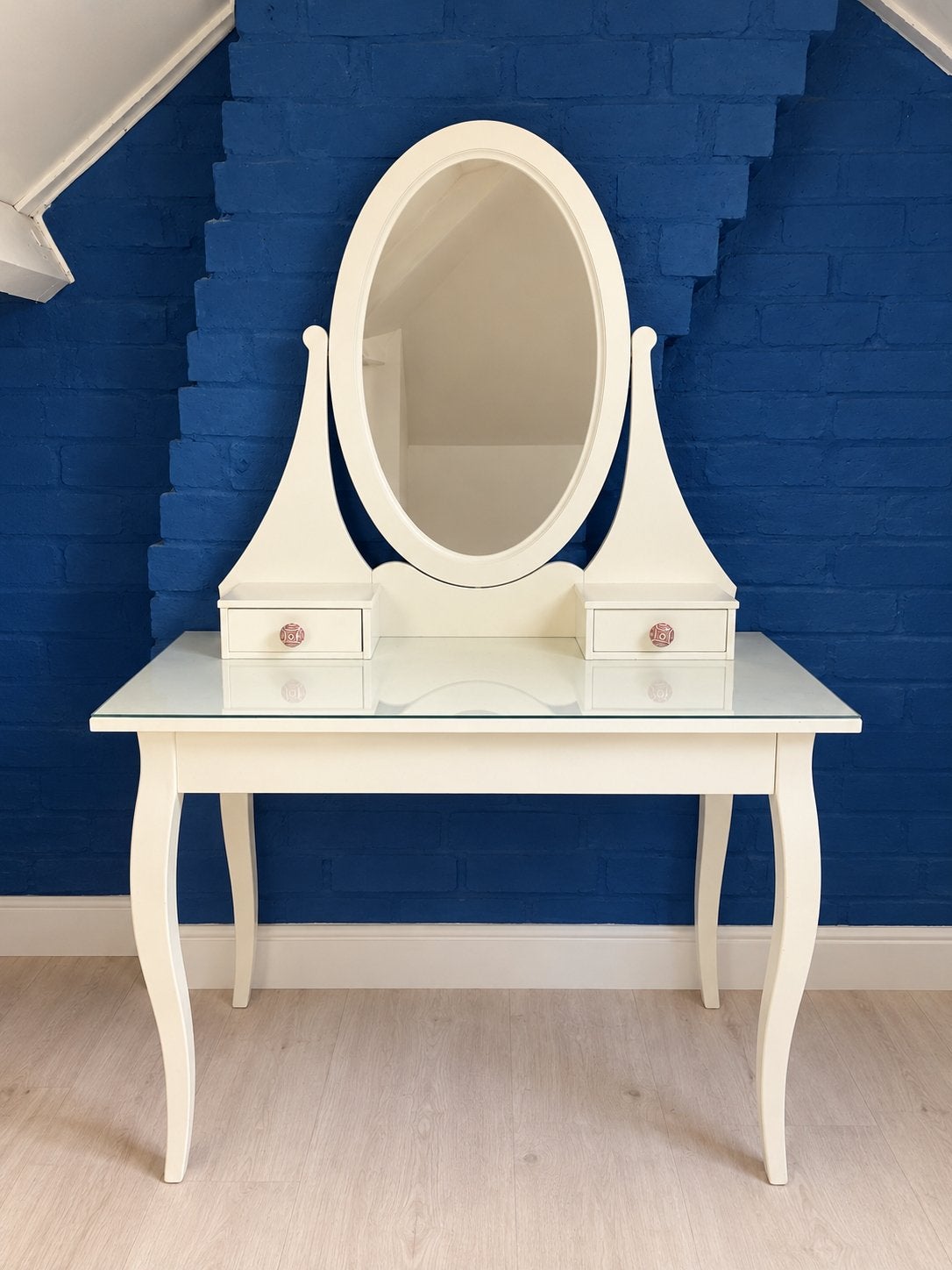 IKEA HEMNES kaptafel met ovale spiegel – wit, Ophalen, Zo goed als nieuw, 50 tot 100 cm, Minder dan 100 cm