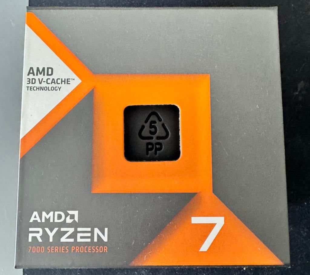 Amd ryzen 7800x3d, Computers en Software, Processors, Ophalen, Zo goed als nieuw, 3 tot 4 Ghz