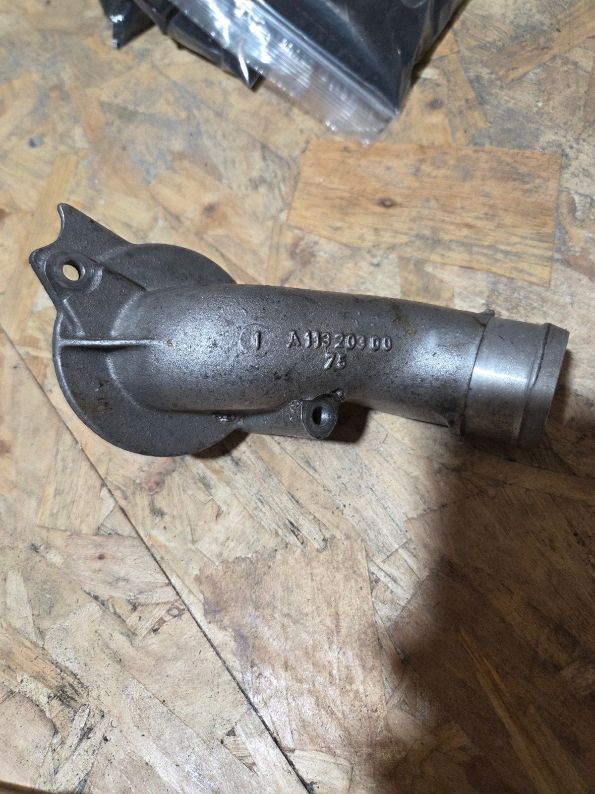 Thermostaathuis Mercedes-Benz M113K, Auto-onderdelen, Ophalen of Verzenden, Gebruikt, Mercedes-Benz