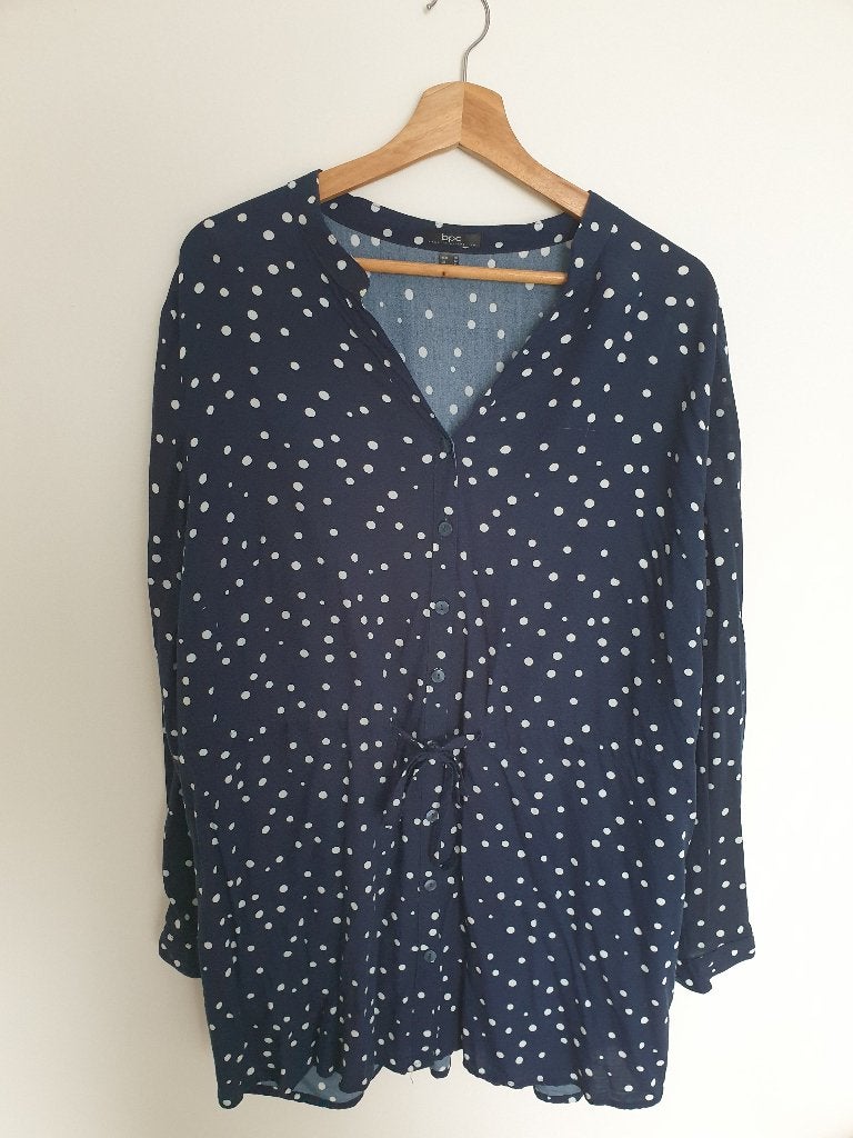 Blouse, donkerblauw met witte stippen, Bonprix, Blauw, Maat 46/48 (XL) of groter, Ophalen of Verzenden