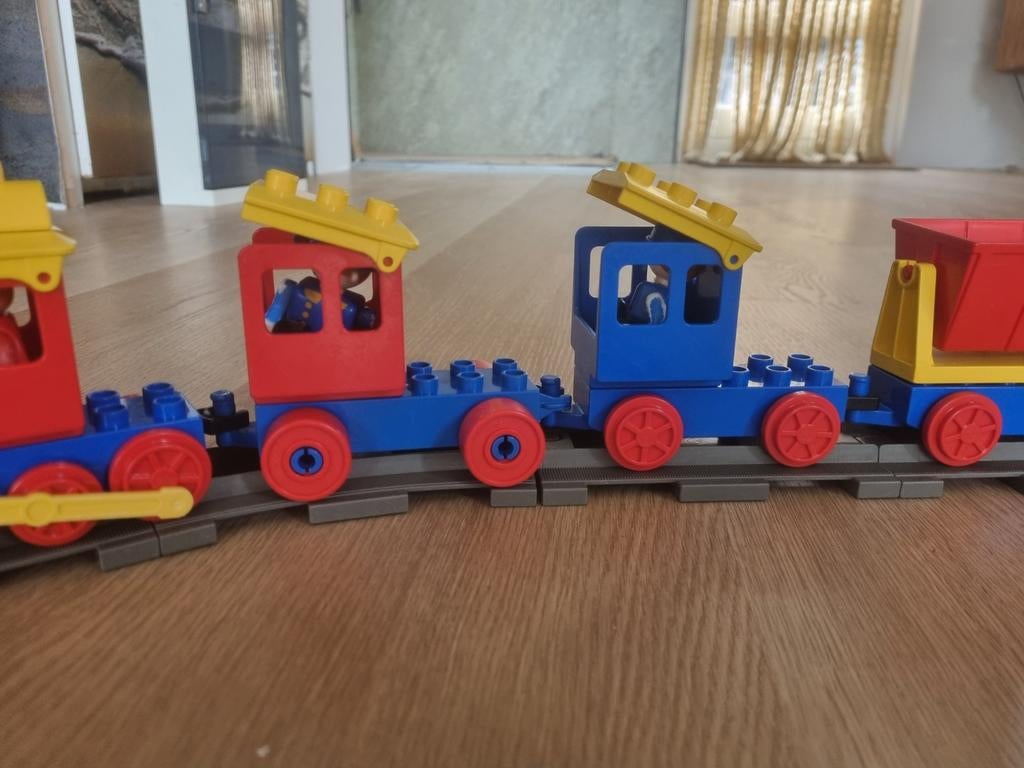 Duplo Trein met rails, locomotieven en wagons, Gebruikt, Ophalen of Verzenden, Duplo, Complete set