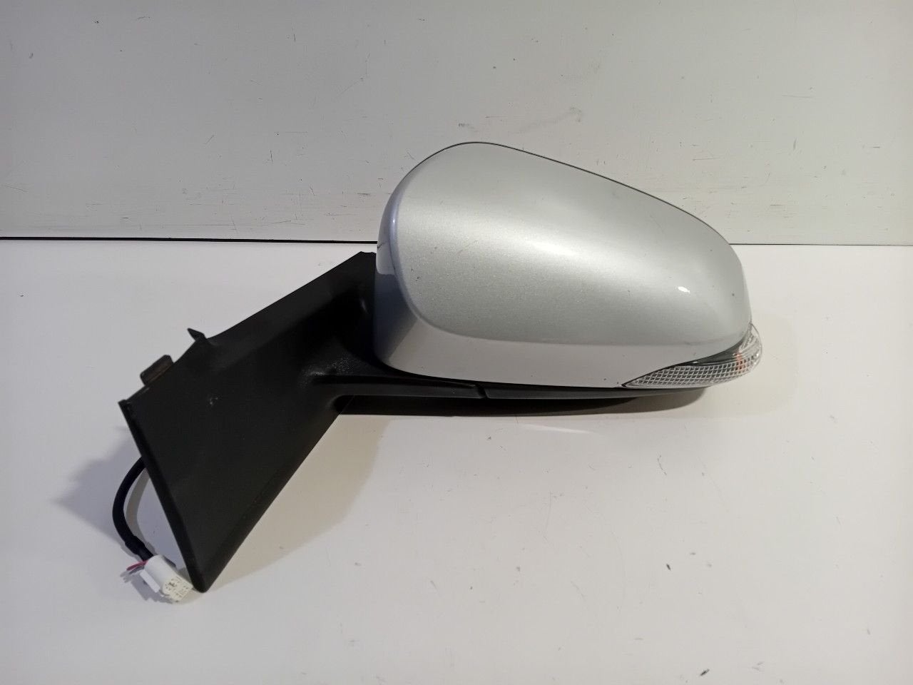 Spiegel buiten links elektrisch Toyota Yaris, Auto-onderdelen, Spiegels, Onderdelen@venauto.nl, Van der Ven Autorecycling B.V.
