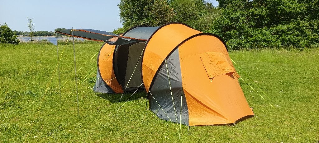 OUTWELL 6 pers tent, 500x260x200H  95 euro, Ophalen of Verzenden, Zo goed als nieuw, Tot en met 6