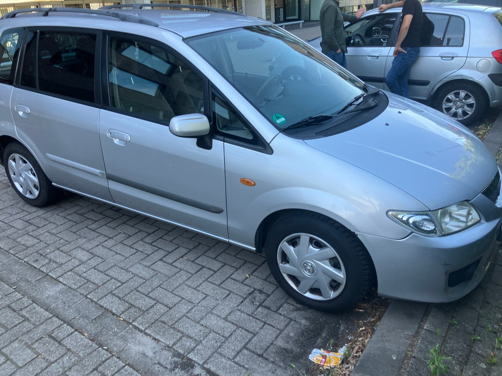 Mazda Premacy 1.8 Comfort 2002 Grijs, Auto's, Voorwielaandrijving, 4 cilinders, 100 pk, Origineel Nederlands