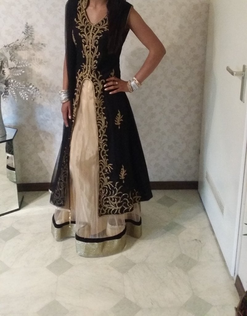 Indian Lehenga, Overige typen, Zwart, Ophalen of Verzenden, Zo goed als nieuw