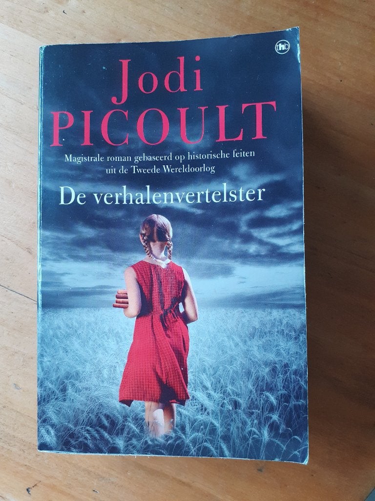 Boek ‘De verhalenvertelster’ van Jodi Picoult, Boeken, Gelezen, Jodi Picoult, Ophalen of Verzenden, Amerika