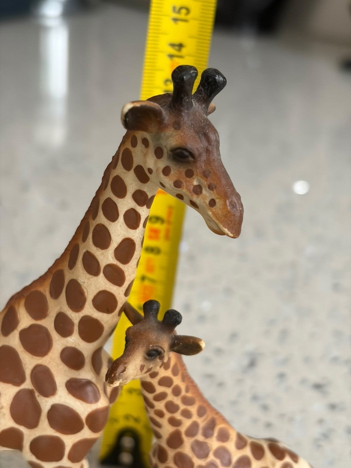 Giraffe beeldjes - moeder en kind, Ophalen of Verzenden, Gebruikt, Jongen of Meisje