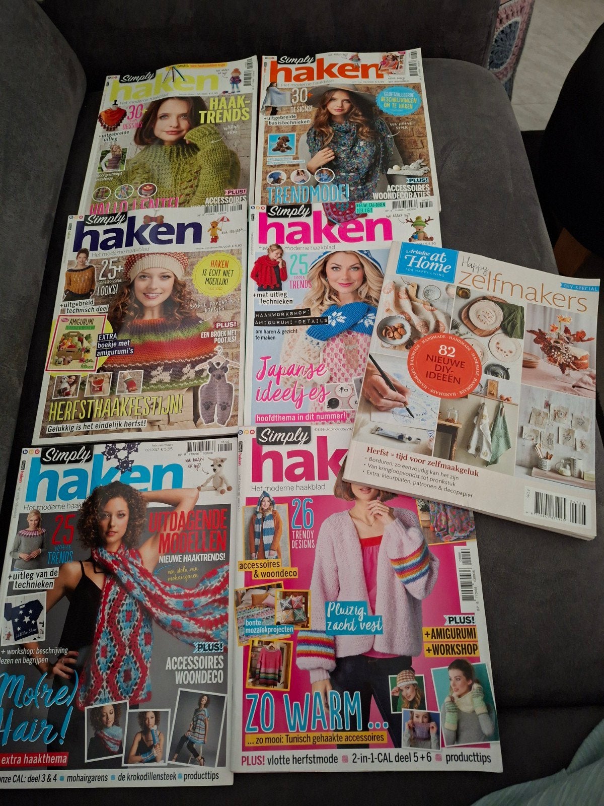 7 haak- en zelfmaaktijdschriften, Ophalen of Verzenden, Haken, Patroon of Boek