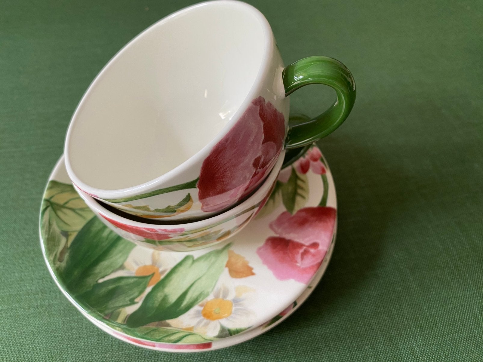 2 koppen en 3 schotels Gien Volupté, Gebruikt, Overige merken, Ophalen of Verzenden, Overige stijlen