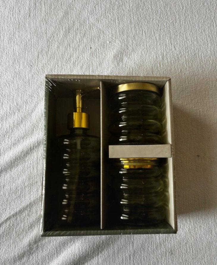 Zeeppompje en vaasjes, Verzenden, Overige merken, Nieuw, Zeepdispenser/zeepbakje