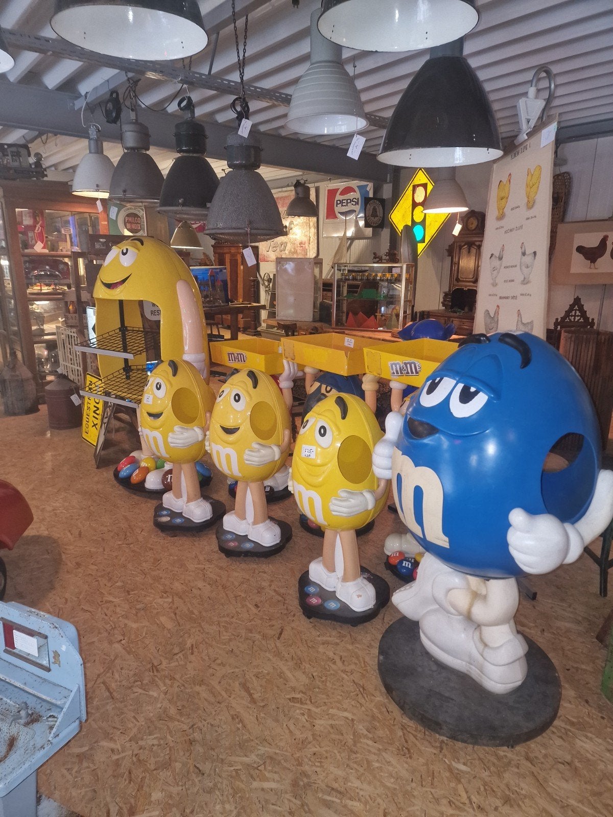 diverse  Amerikaanse  m&m figuren, Ophalen, Gebruikt, Gebruiksvoorwerp
