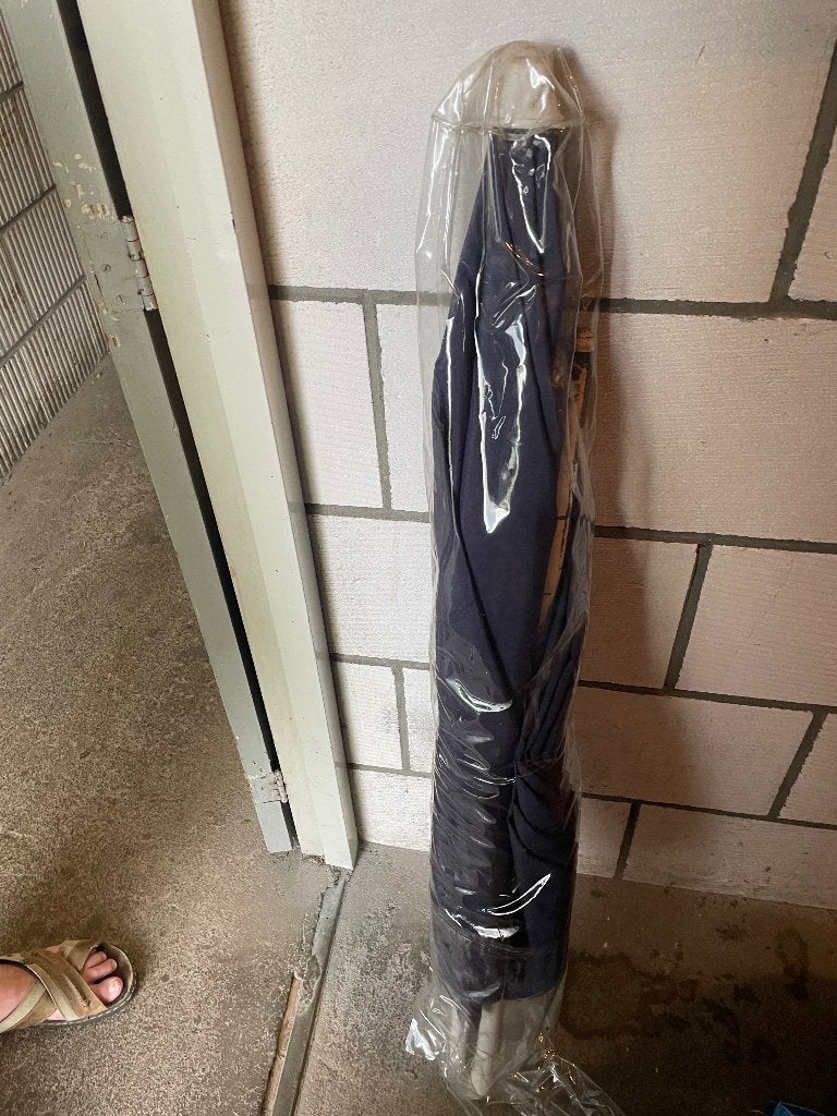 Parasol gratis af te halen, Ophalen, Gebruikt