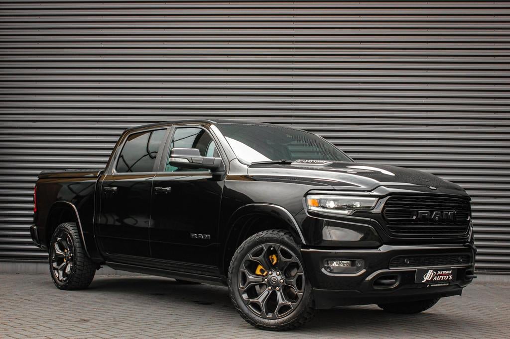 Dodge Ram 1500 5.7 V8 4x4 CREW CAB LIMITED 2020 100DKM / PAN, Auto's, Dodge, Automaat, Gebruikt, 5654 cc, Zwart