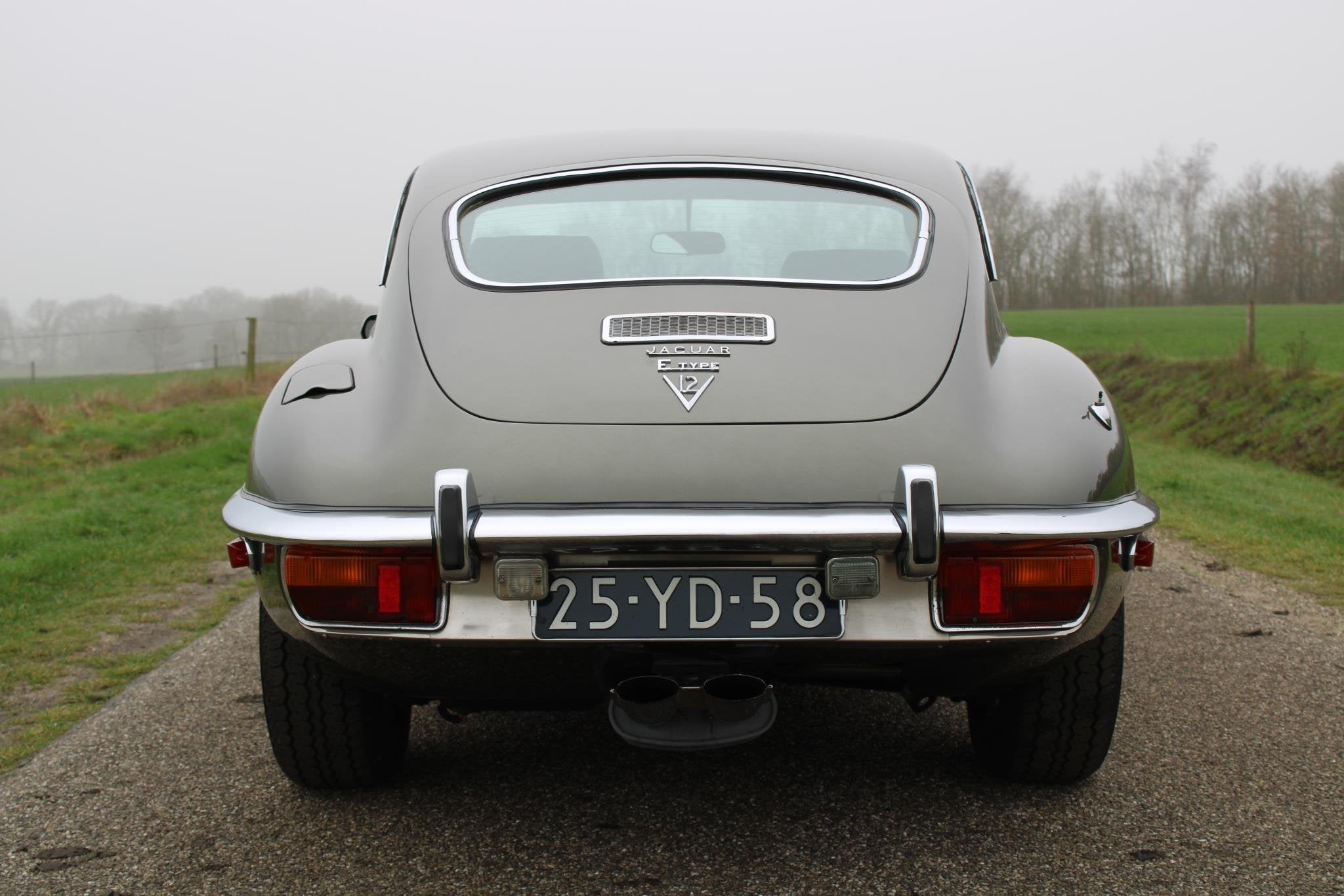 Jaguar "E" Type 5.3 V12 Nederlands mooiste Jaguar E-Type FHC, foto 12
