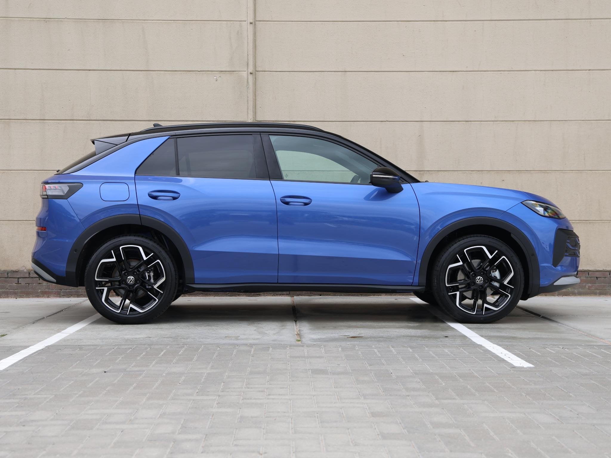 Volkswagen T-Roc 1.5 eTsi Style First Edition 116 pk DSG | B, 730 kg, Euro 6, 4 cilinders, 116 pk