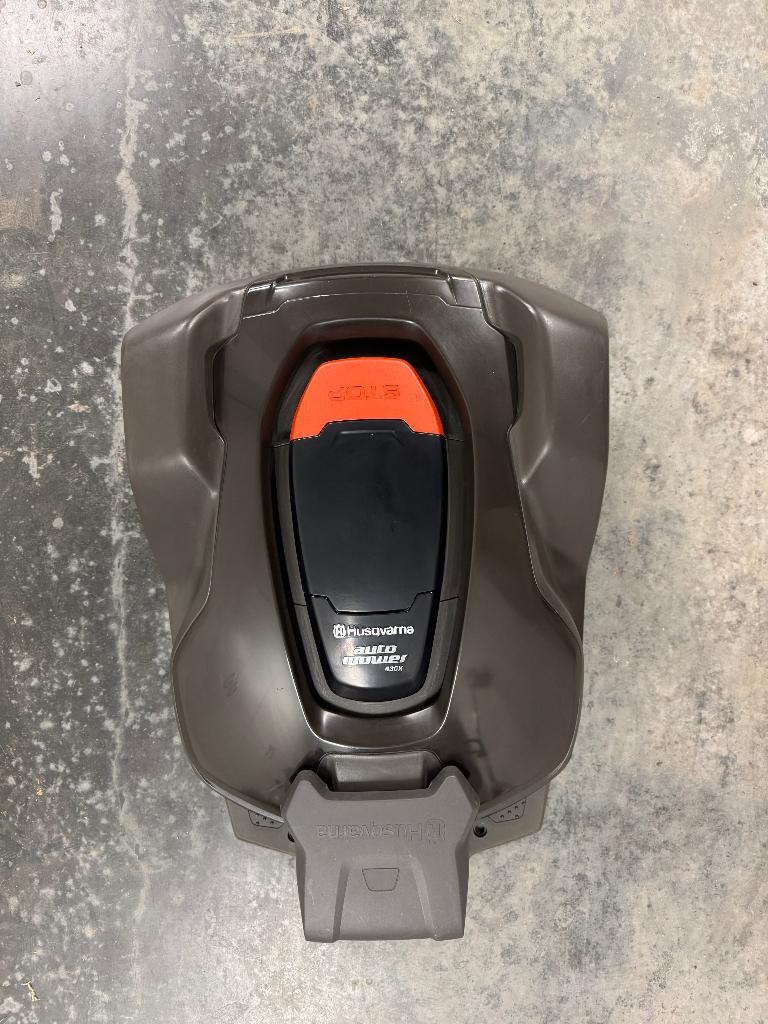 Husqvarna 430x, Tuin en Terras, Robotmaaiers, Ophalen, Zo goed als nieuw, 20 tot 25 cm, Husqvarna