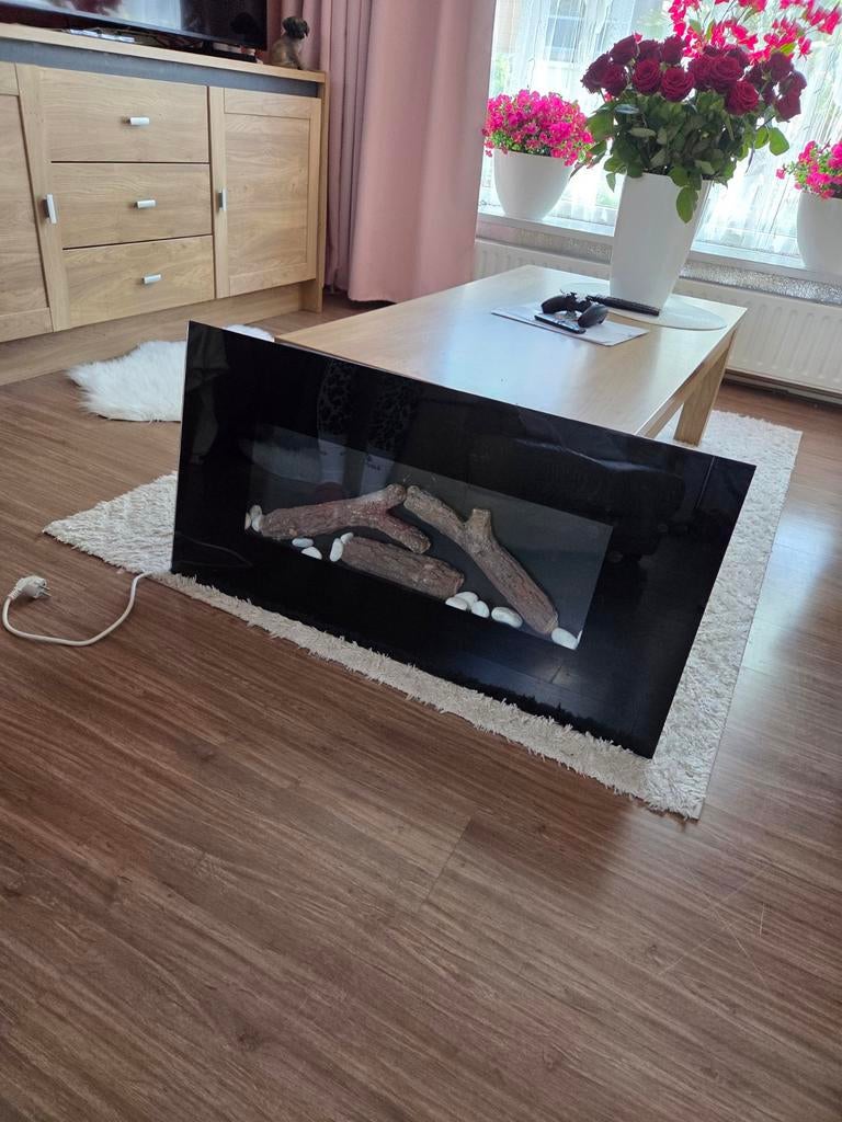 Moderne elektrische kachel met sfeerhaard effect, Huis en Inrichting, Kachels, Ophalen, Overige soorten, Elektrisch, Zo goed als nieuw