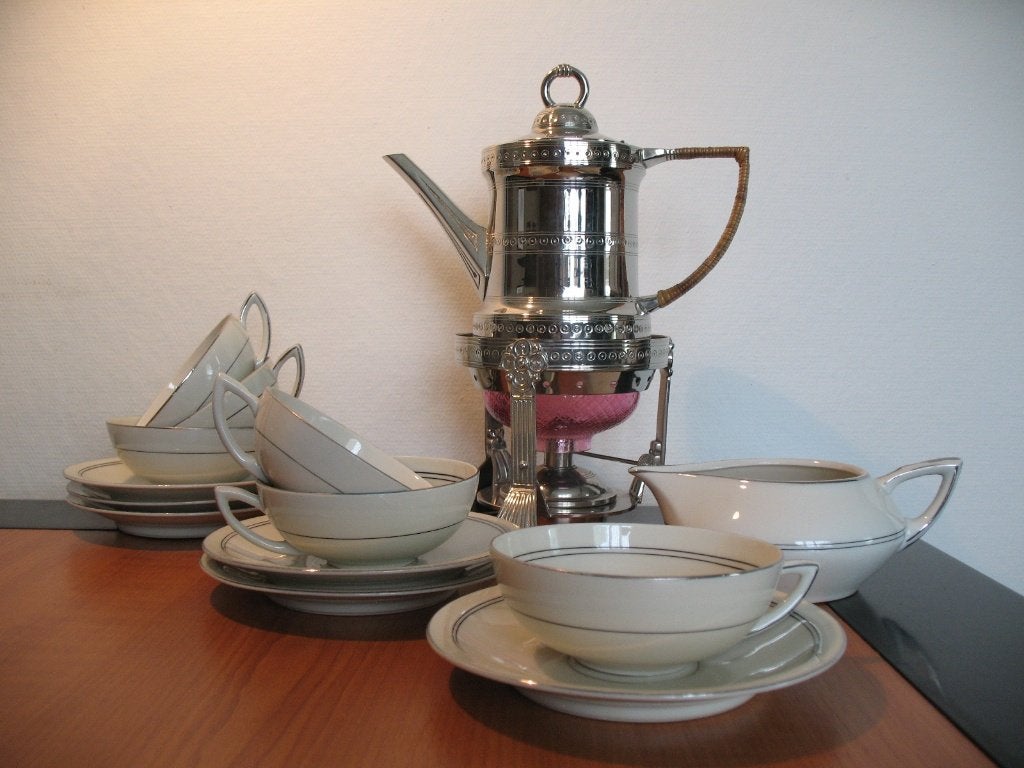 Theeservies met Samovar Art Deco