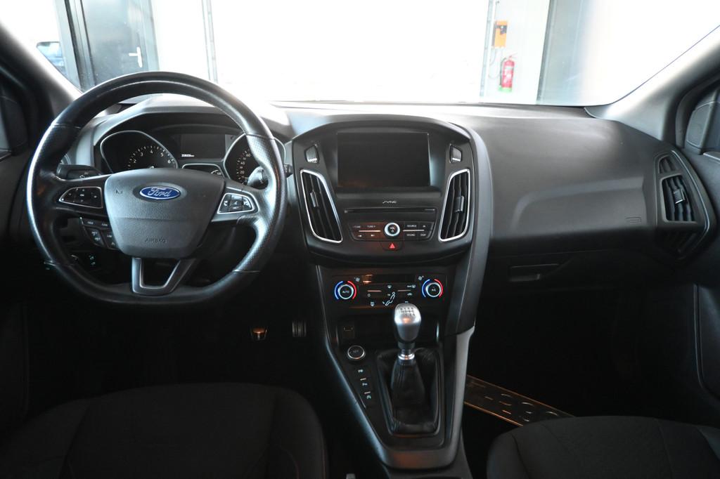 Ford FOCUS Wagon 1.5 ST-Line Clima Navigatie Cruise Control, 4 cilinders, Wit, Origineel Nederlands, Handgeschakeld