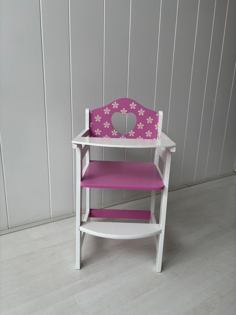 Poppenstoel, Ophalen, Zo goed als nieuw