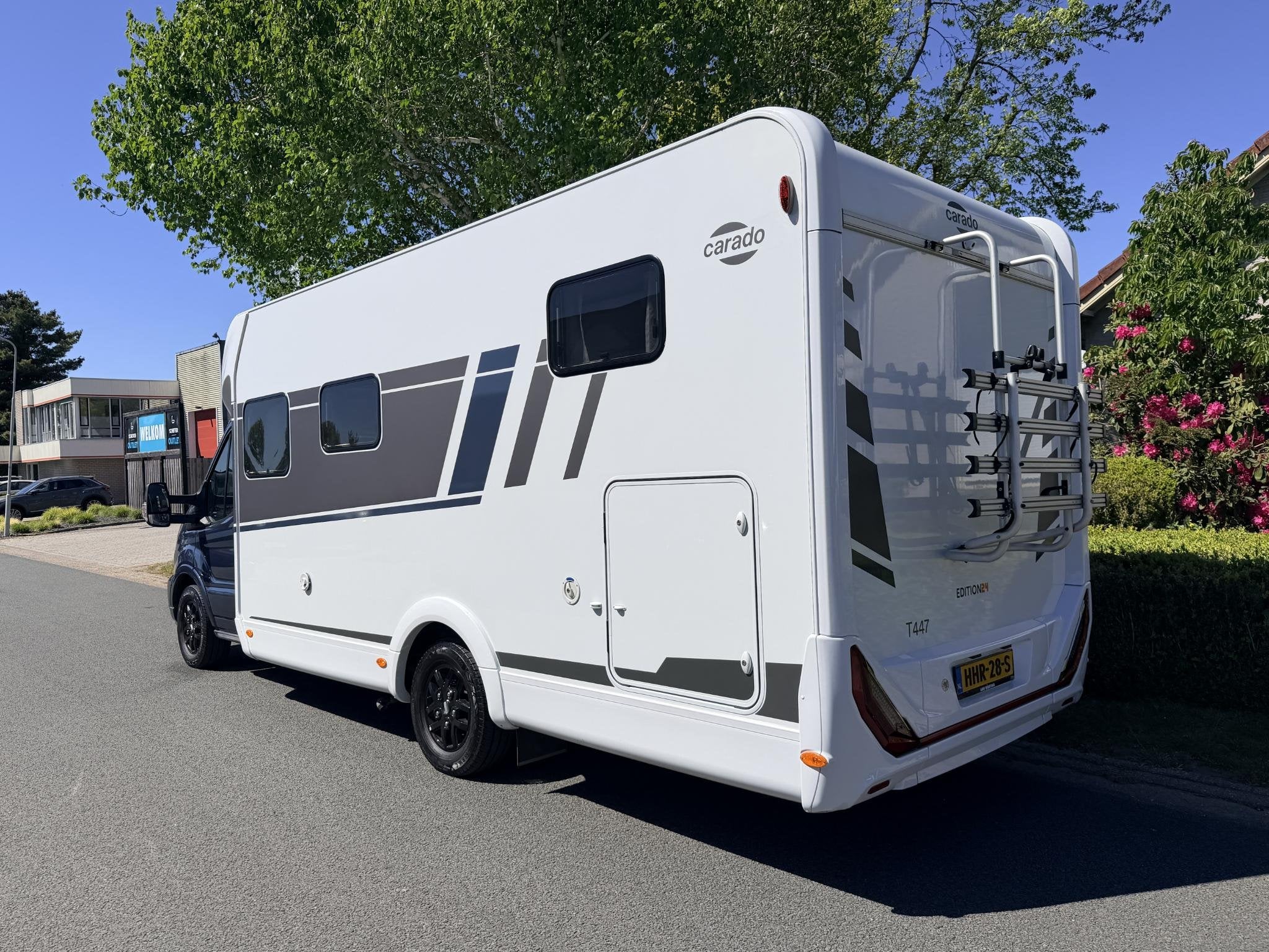 Carado T447t Ford 130PK Camper•Automaat•TV•5Persoons, Automaat, Fietsendrager, Bedrijf, Diesel