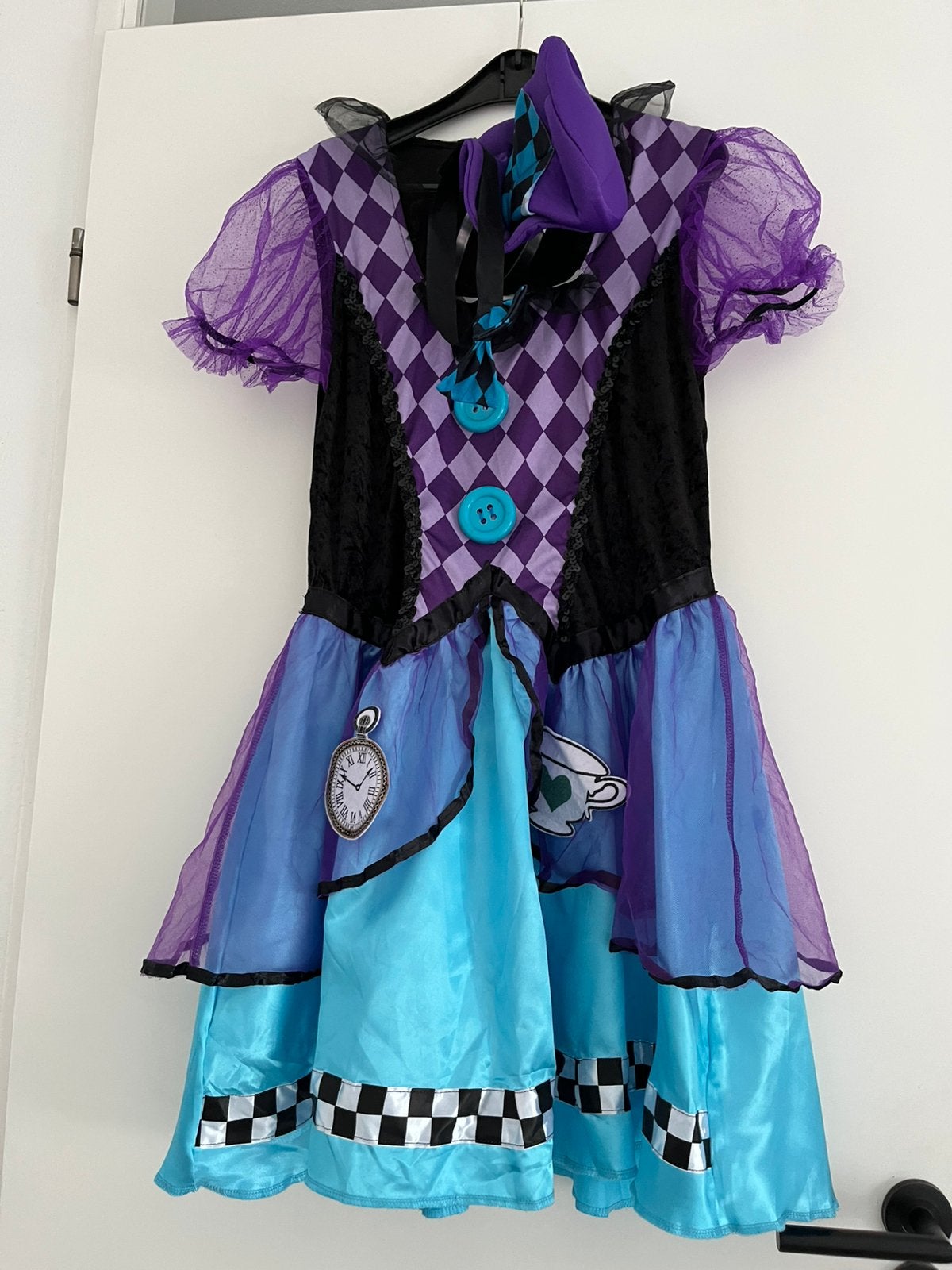 Mad hat jurkje met accessoires, Carnaval, Maat 42/44 (L), Ophalen of Verzenden, Kleding