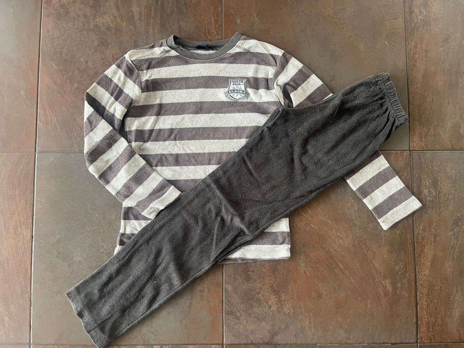 Badstof jongens pyjama maat 140/146, Ophalen of Verzenden, Zo goed als nieuw, Jongen, Nacht- of Onderkleding