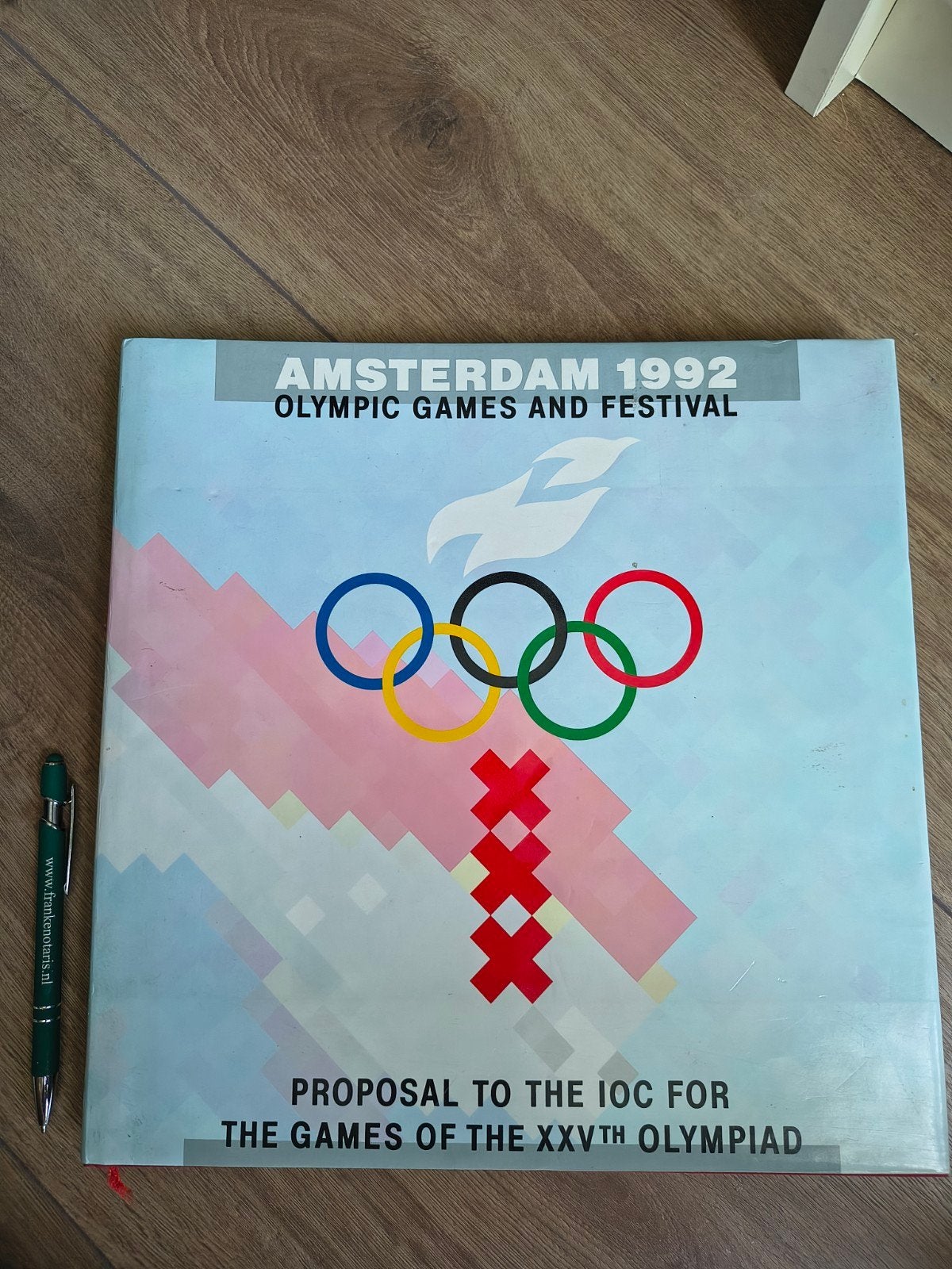 Amsterdam 1992 Olympische Spelen Bodboek, Boeken, Ophalen of Verzenden, Zo goed als nieuw, Amsterdam Olympisch Comité, Overige sporten