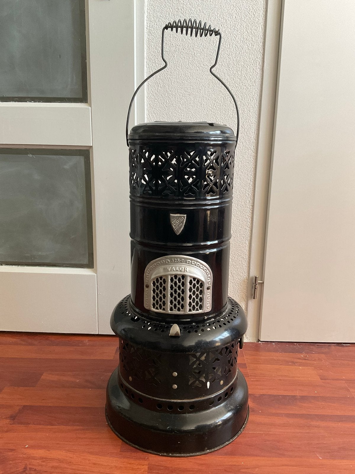 Vintage Petroleumkachel Valor Perfection met brander, Gebruikt, Overige brandstoffen, Petroleumkachel, Ophalen of Verzenden