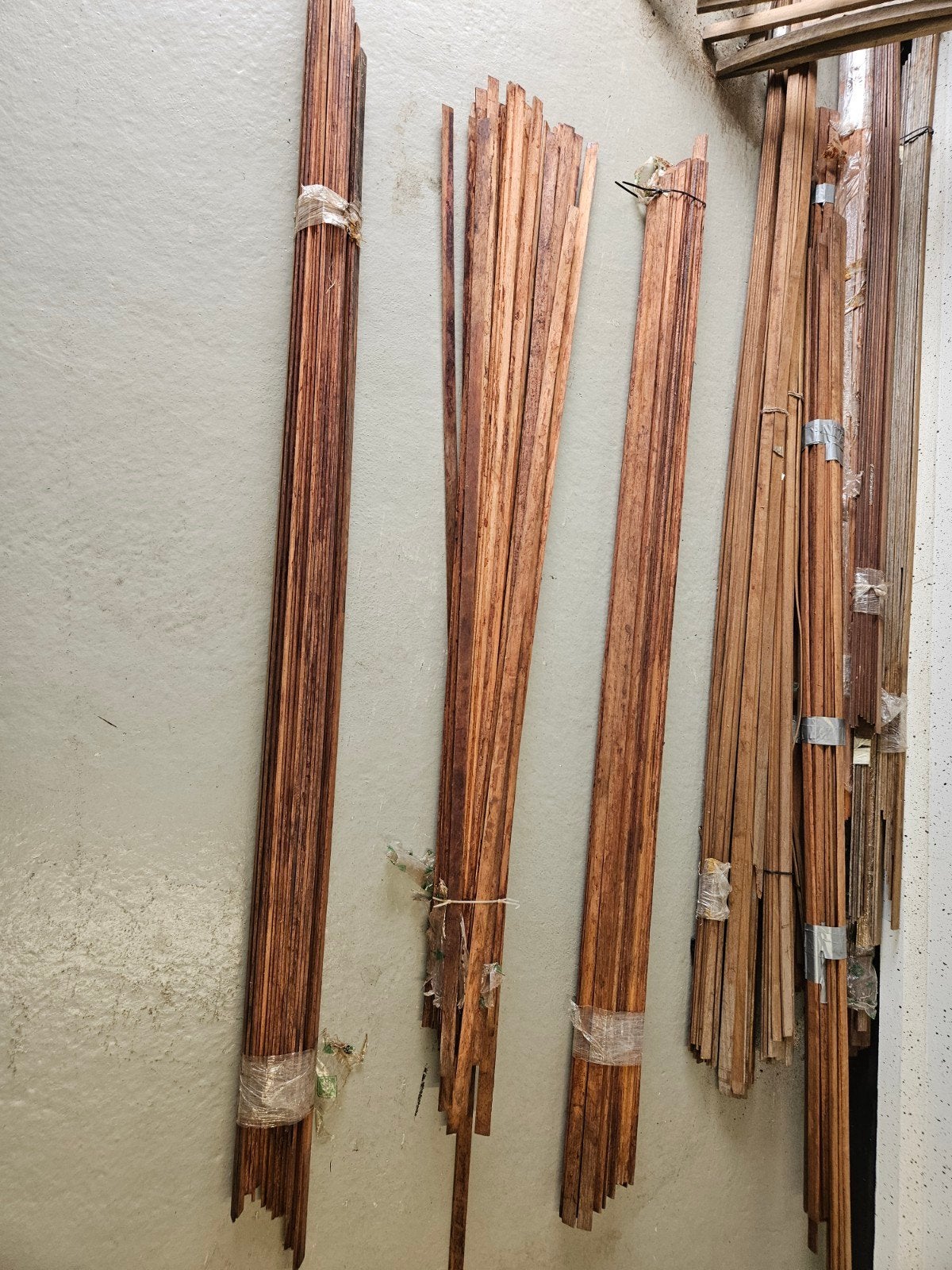 Merbau hardhouten latten, Doe-het-zelf en Verbouw, Ophalen, Minder dan 25 mm, 250 tot 300 cm, Plank
