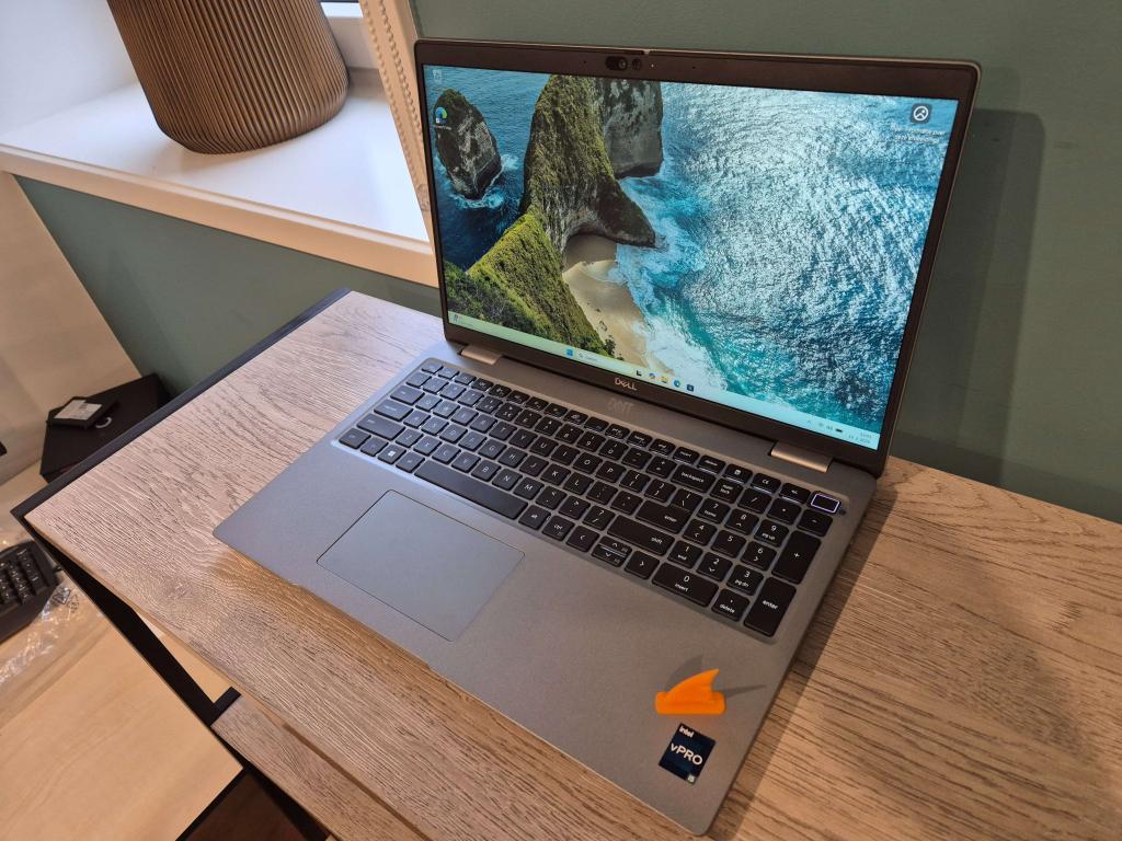 Dell Latitude 5540 | i5 1345U, 16GB DDR4, 512GB NVME, 15 FHD, Niet ingevuld, Niet ingevuld, Ophalen of Verzenden, Zo goed als nieuw