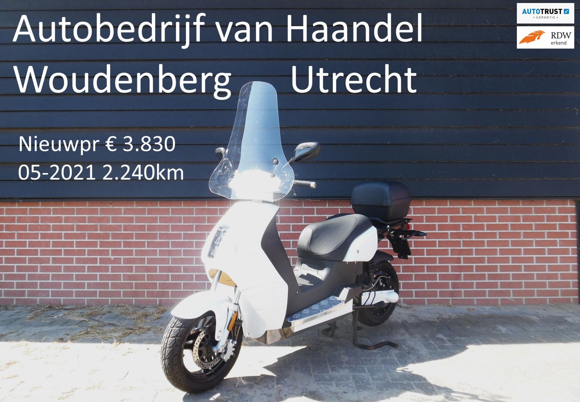 E-Max Bromscooter V120LD+ 05-2021 2.240km grote actieradius, Vmoto, Gebruikt, Service@vmoto.com, Bolstoen 12X
1046 AT  Amsterdam, NL