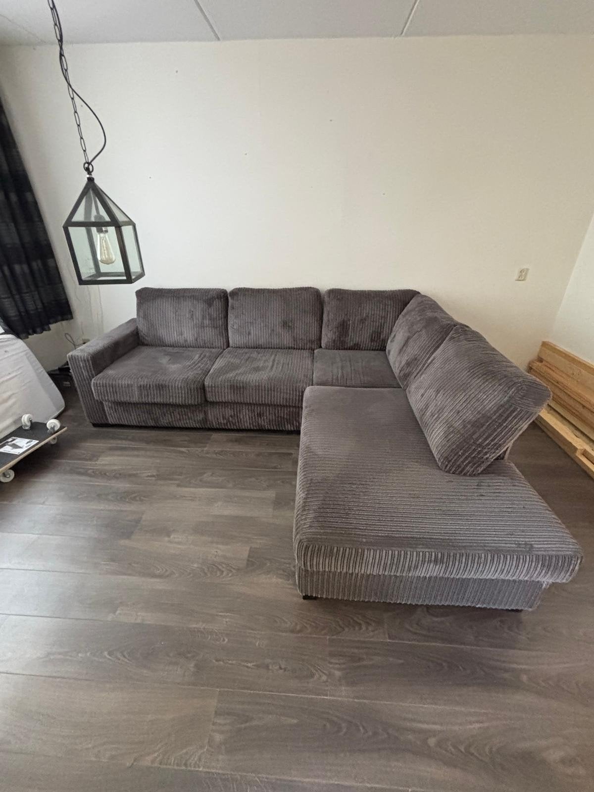 Grijze ribstof bank met chaise longue, Ophalen, Gebruikt, Stof