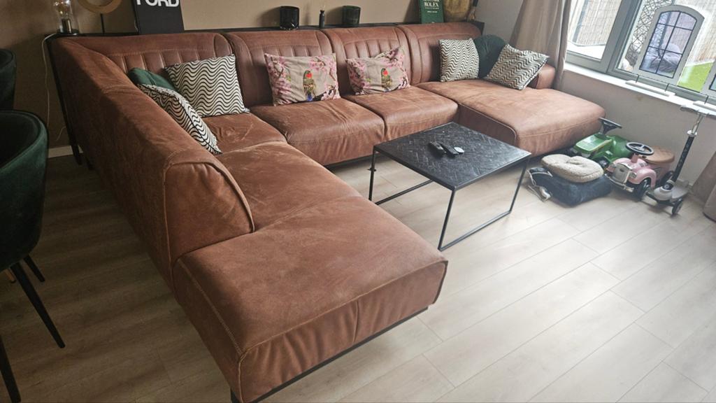 Grote Bruine Cognac Hoekbank, Huis en Inrichting, Banken | Bankstellen, Ophalen, Hoekbank, 300 cm of meer, Zo goed als nieuw