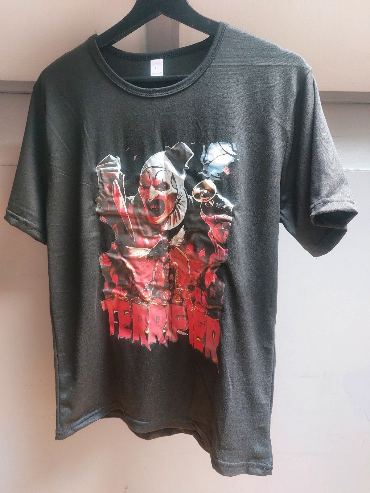 Nieuw! Art the Clown (Terrifier) Shirt, Ophalen of Verzenden