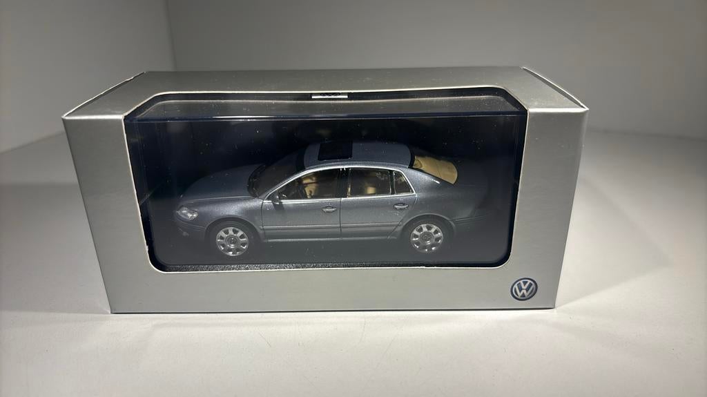 Volkswagen phaeton minichamps 1.43, Hobby en Vrije tijd, Modelauto's | 1:43, Auto, Ophalen of Verzenden, MiniChamps, A