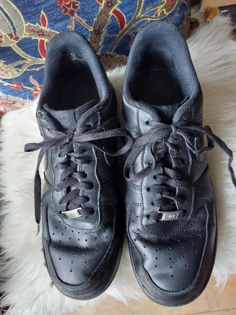 Zwarte Nike Air maat 45 gedragen staat, Nike, Ophalen of Verzenden, Gedragen, Sportschoenen
