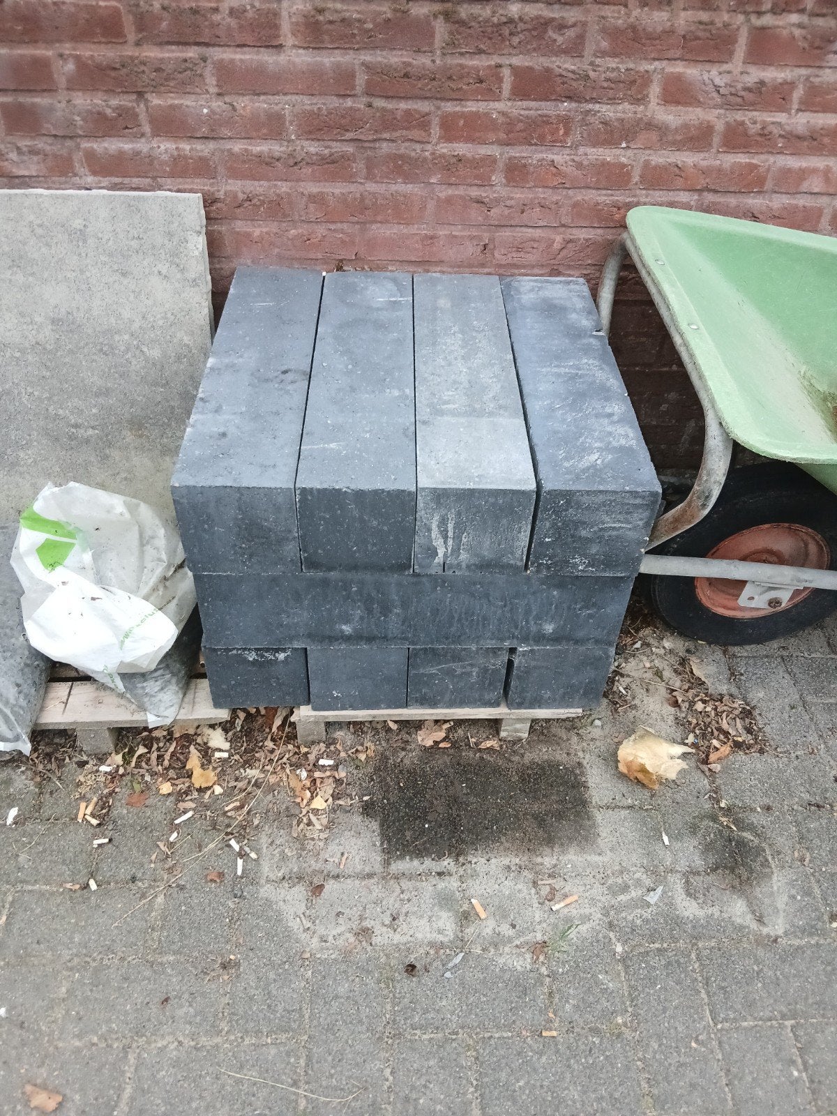 12 stapelblokken, Gebruikt, Overige typen, Ophalen of Verzenden, Minder dan 5 m²