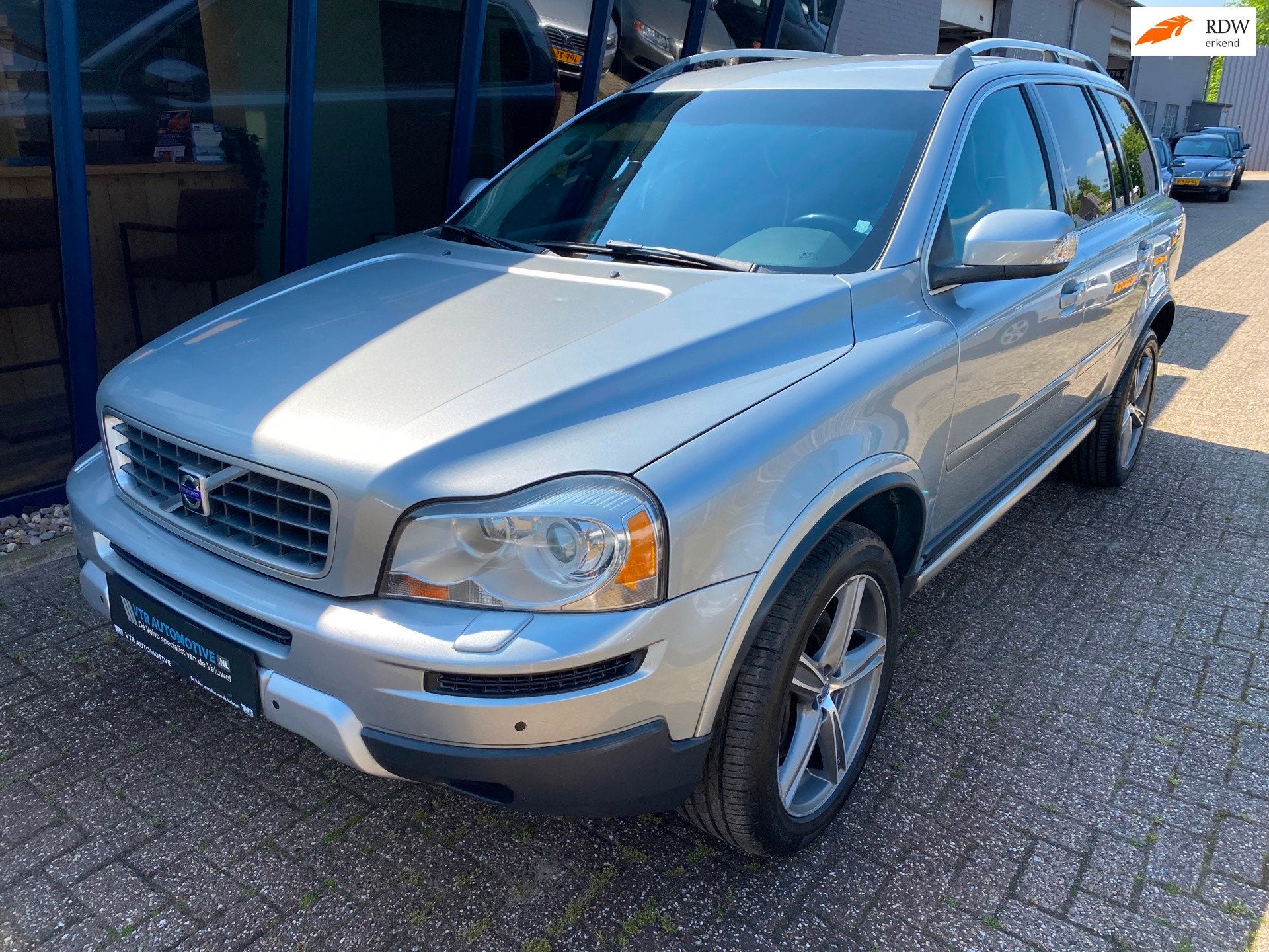 Volvo XC90 3.2 Sport Automaat LEER / NAVI / PDC, 238 pk, Gebruikt, Zwart, Bedrijf