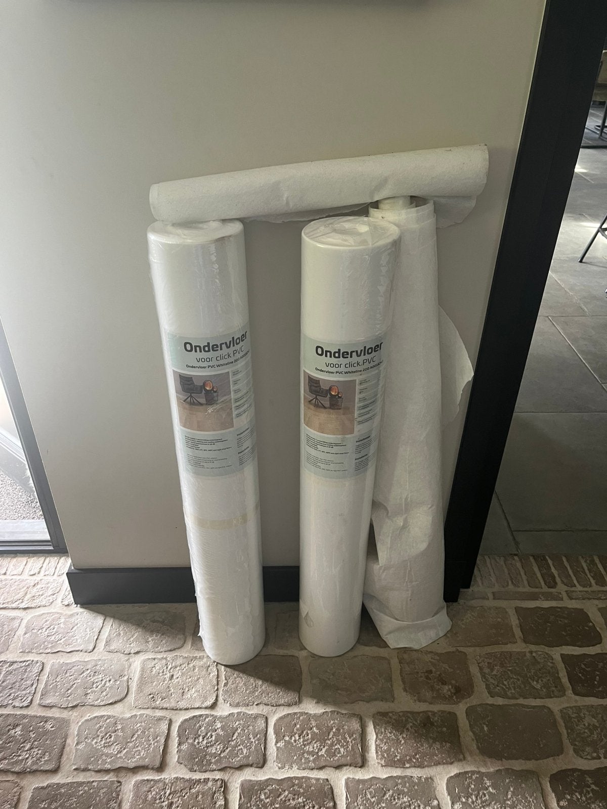 2.5 rol nieuwe ondervloer voor click pvc 15 m2, Ophalen, Wit, Overige typen, Nieuw