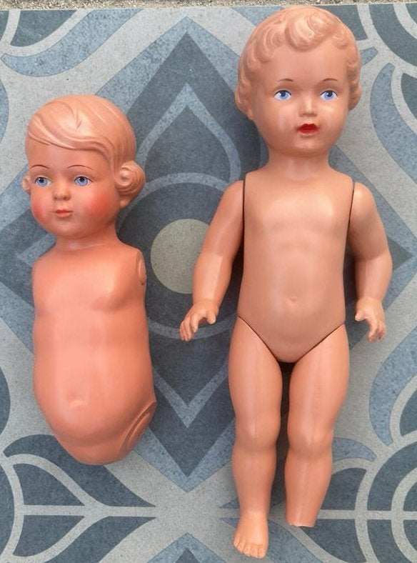 Twee gehandicapte schildpad popjes, Antiek en Kunst, Ophalen of Verzenden