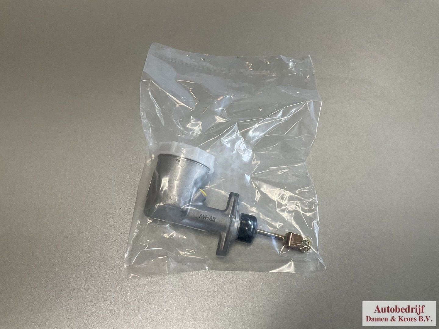 Triumph TR4A 0.7’’ Bore Brake Master Cylinder GR64067671, -, -, Nieuw, Ophalen of Verzenden