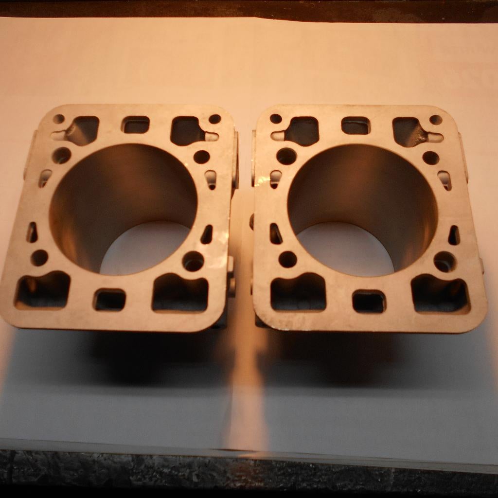 Ducati 888 Set Cilinders, Motoren, Onderdelen | Ducati, Ophalen of Verzenden, Nieuw